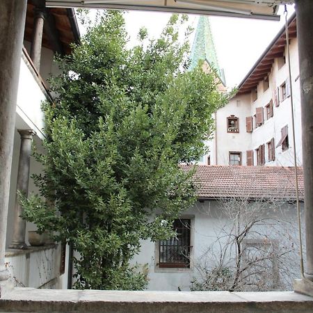 Appartamento Al Castello เตรนโต ภายนอก รูปภาพ